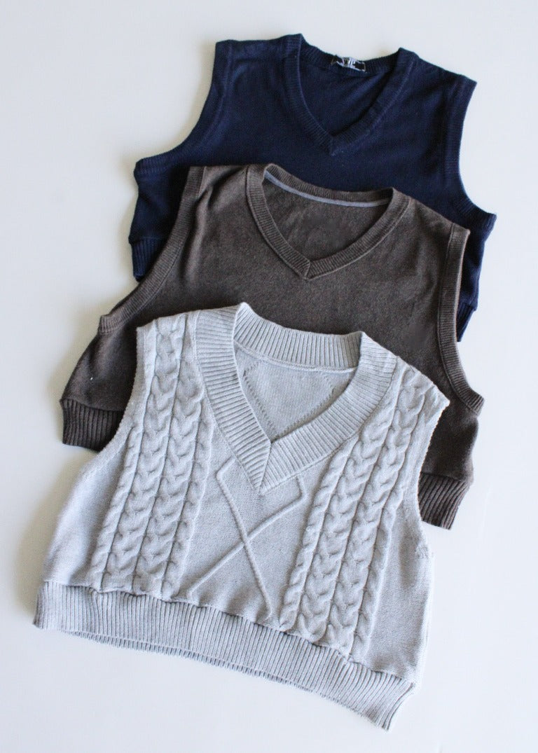 RCYCLD Cropped Sweater Vest