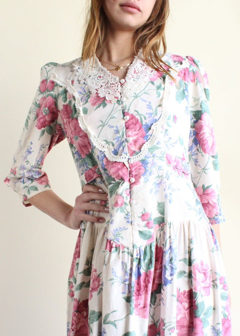 Vintage Floral Dress D0519