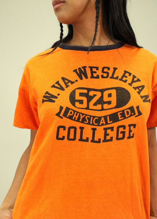 Vintage Wesleyan College Tee T1233 - Recycled.Clothing