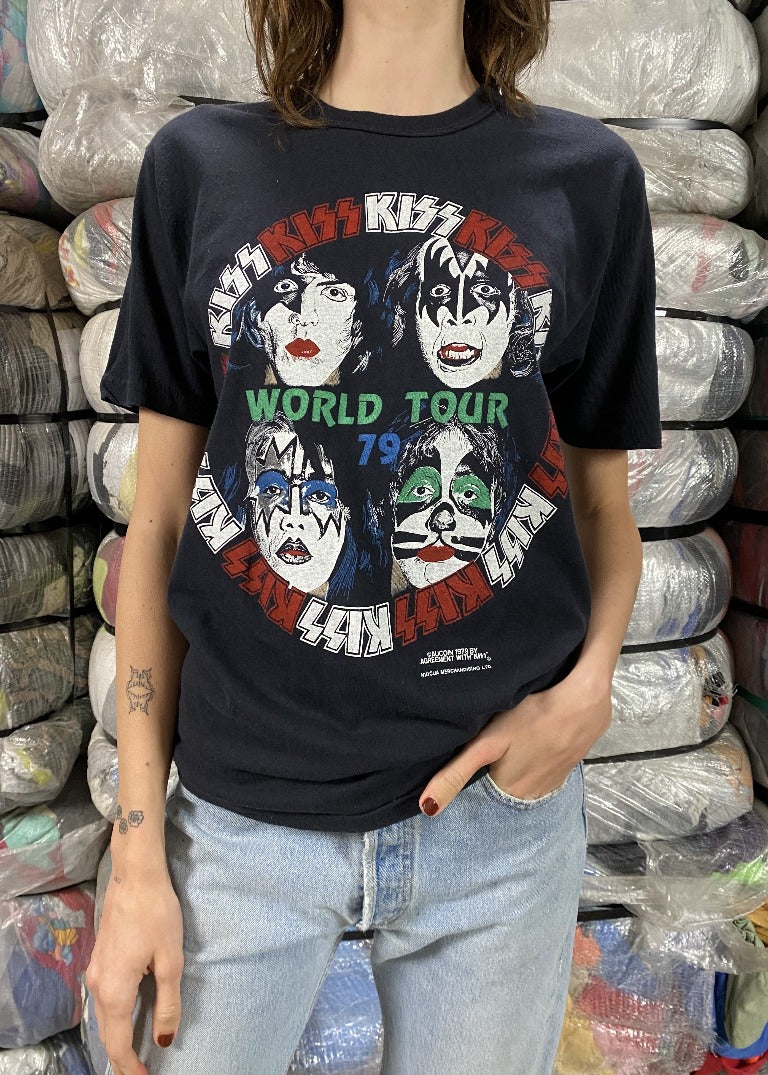 Vintage Kiss World Tour Tee T0504 - Recycled.Clothing