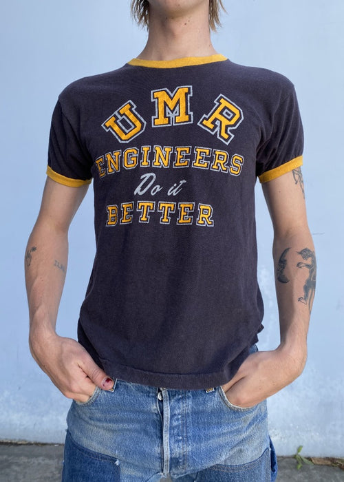 Vintage UMR Collegiate Tee T1264
